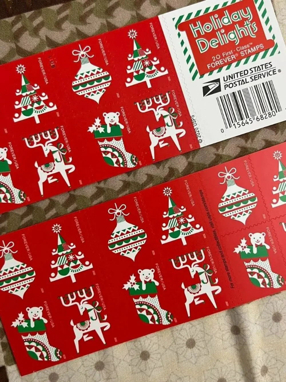 6000 Holiday Delights Forever Stamp 500 Booklets of 20 6000 stamps